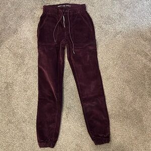American Eagle burgundy corduroy joggers - size 2 regular